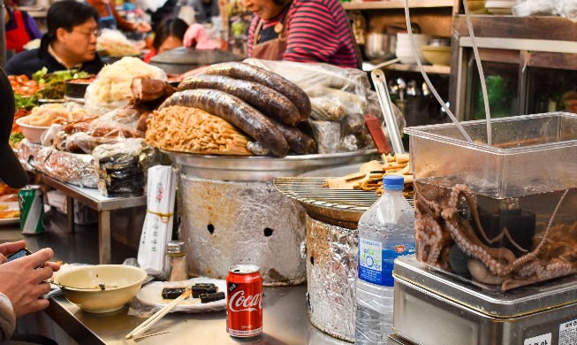 Remembering my visit to Korea's oldest traditional market