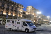 Kimchi Bus visits Italy