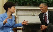 Park, Obama stand ready to engage N. Korea; urge N. Korea to give up nukes 