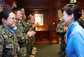 President meets S. Sudan Korean troops