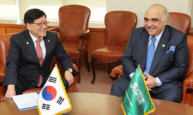 Korea, Saudi Arabia cooperate on healthcare