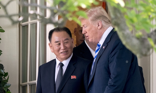 June 12 NK-US summit, historic meeting of century: Cheong Wa Dae