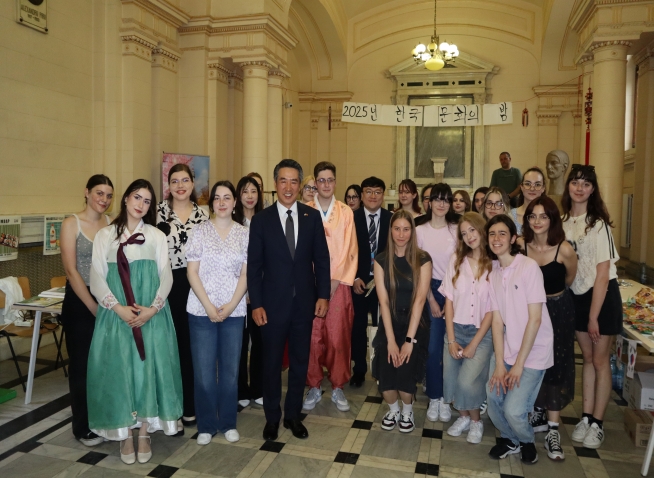 Romanian university marks 20 years of Korean studies with festival