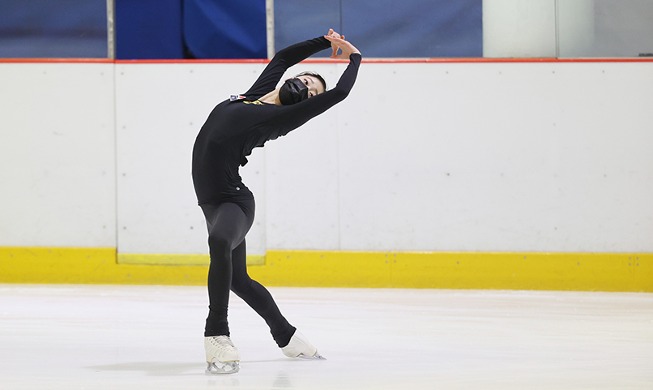 [Korea in photos] Figure skater You Young in full practice mode