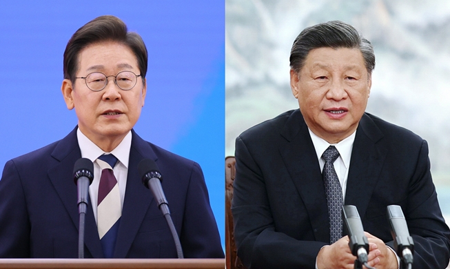 President Lee talks ties, APEC, inter-Korean peace with China