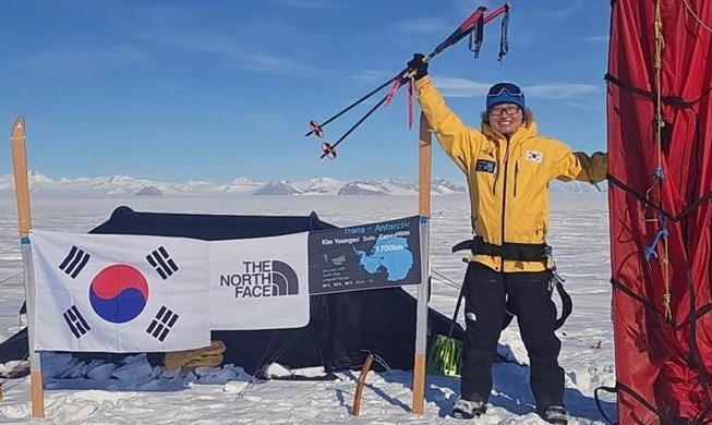 Mountaineer Kim YM completes solo travel across Antarctica