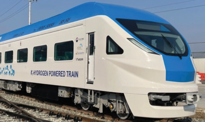 Project eyes commercial launch of hydrogen trains by 2028