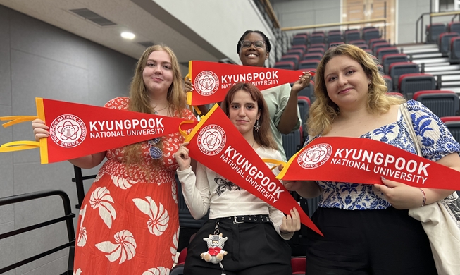 No. 4 city to woo more int'l students, help them find jobs